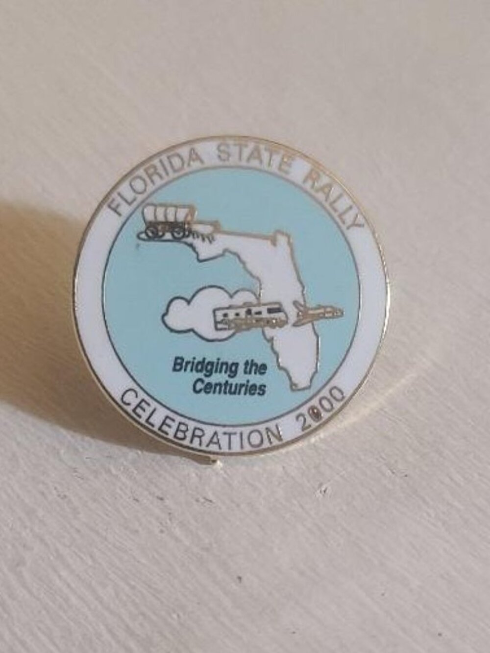 WIT Winnebago International Travelers 2000 Lapel Pin - Florida State Rally USA